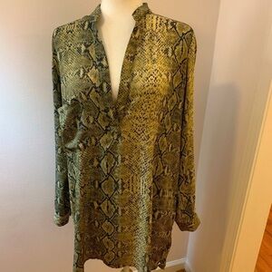 Karlie snake skin patterned tunic, size M